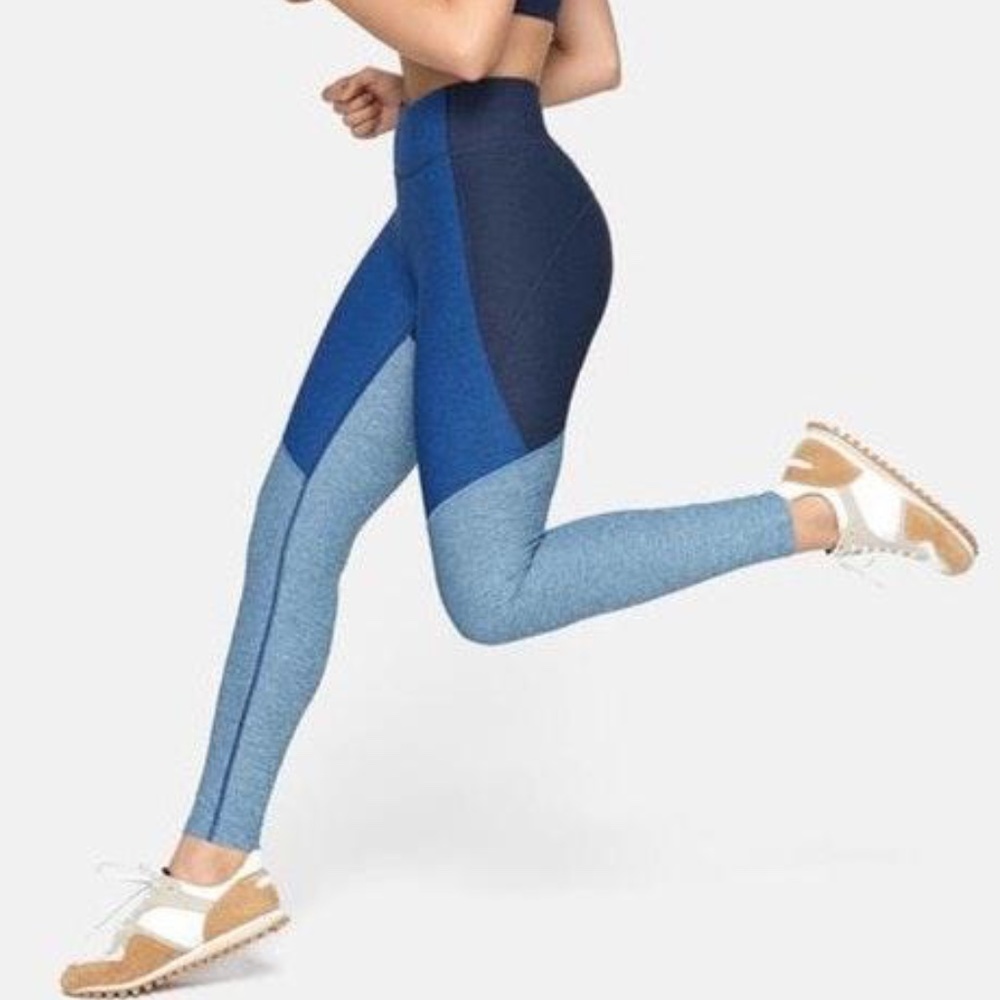 Outdoor Voices 7/8 Tri-Tone Color Block Legging XS